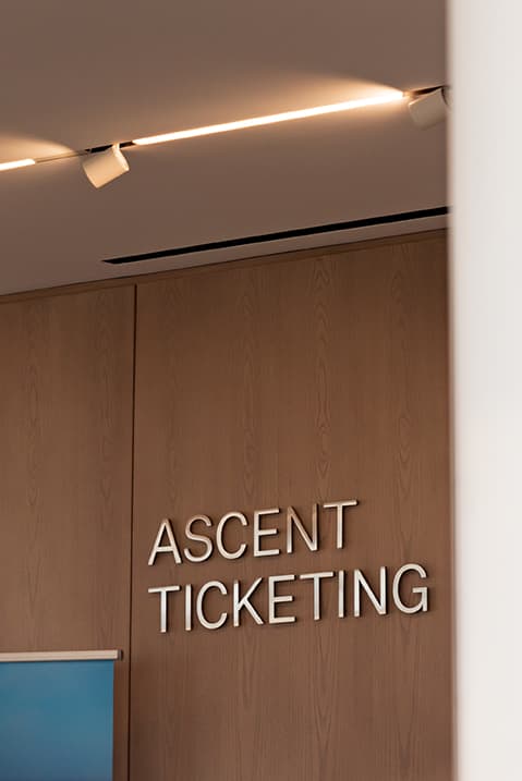 SUMMIT_Signage Photos-0205